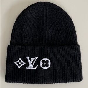 Black and White beanie